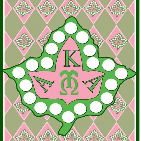 Meet your Posher, Naomi - Picture 8 of 12